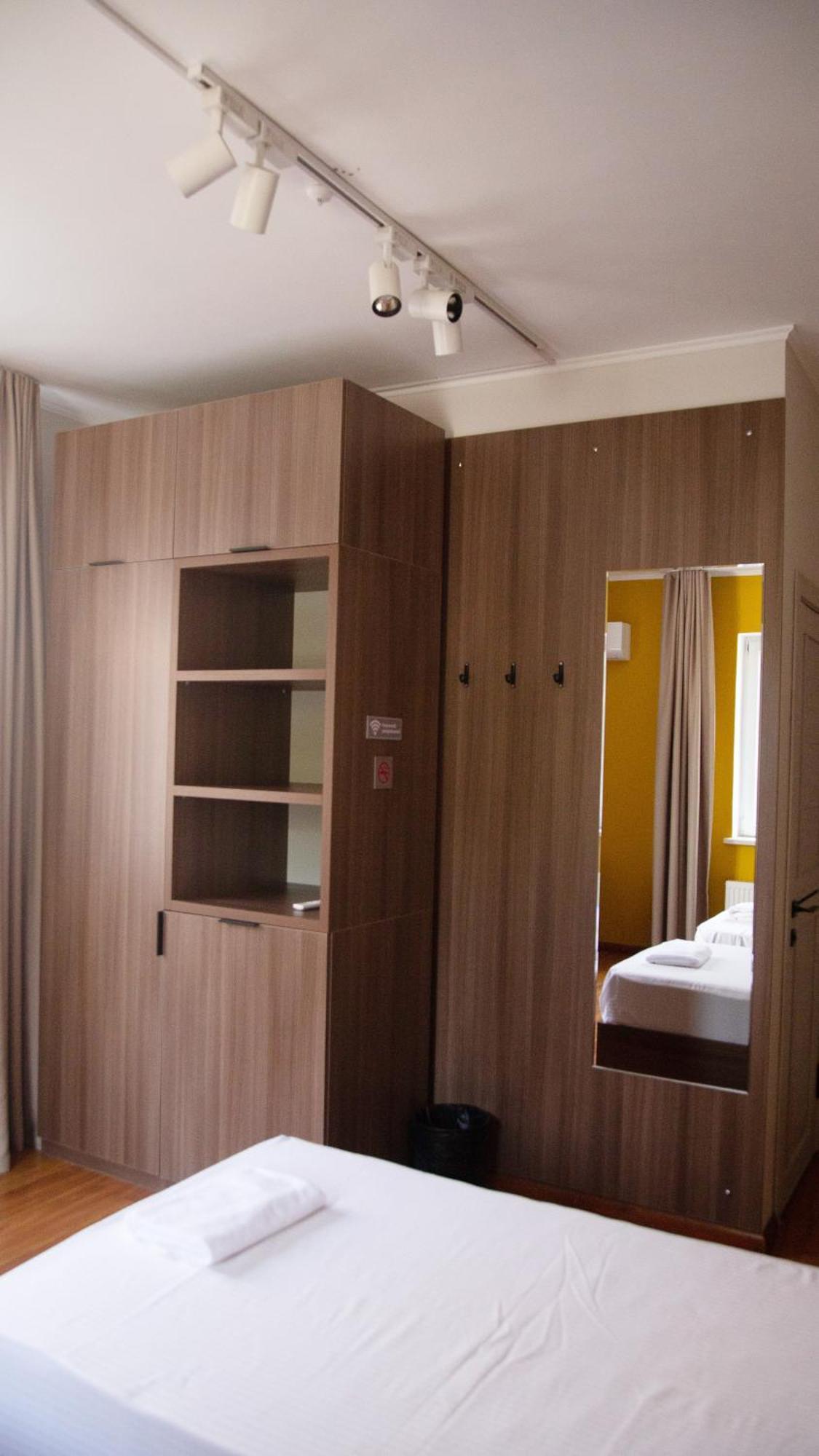 People Guest House Bischkek Exterior foto