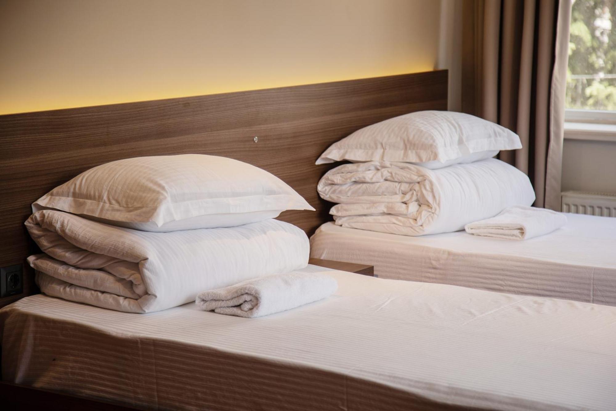 People Guest House Bischkek Exterior foto